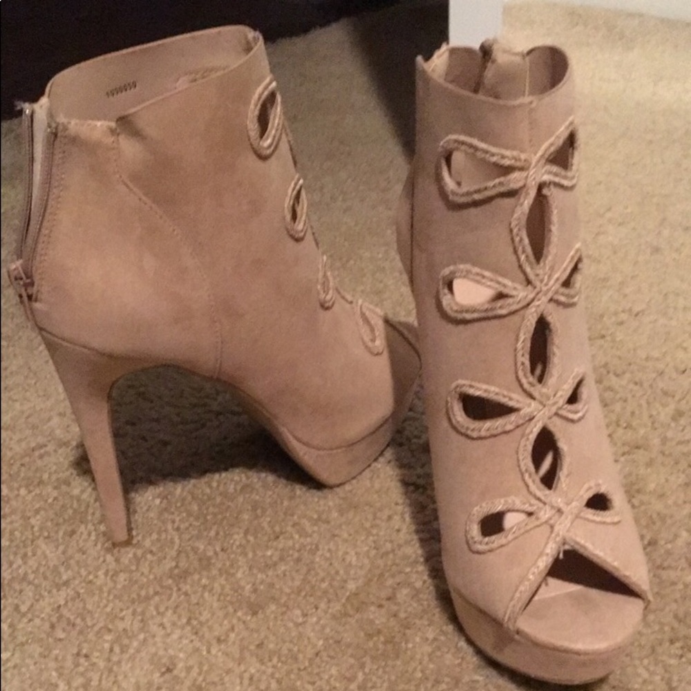 Shoes - Never Worn